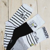 جوراب طرح اسنوپی