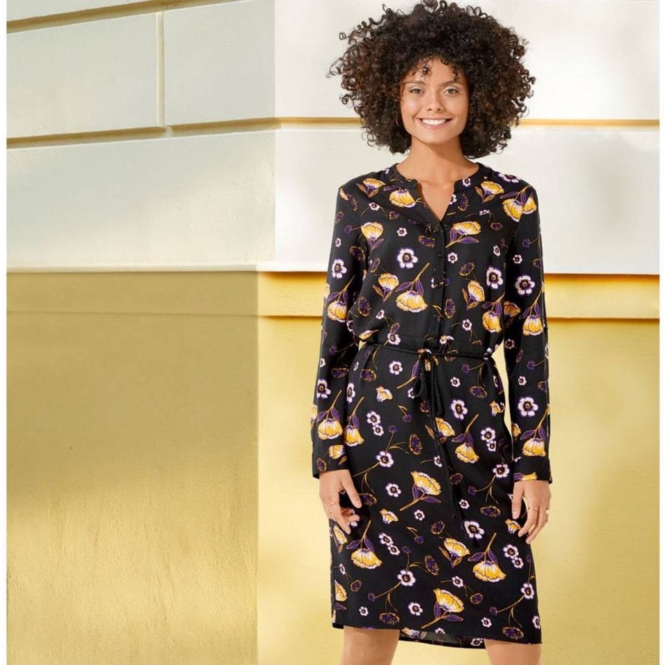 پیراهن مشکی گلدار زنانه