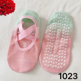 «جوراب پیلاتس بنددار ورزشی»