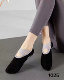 جوراب یوگا و پیلاتس مشکی