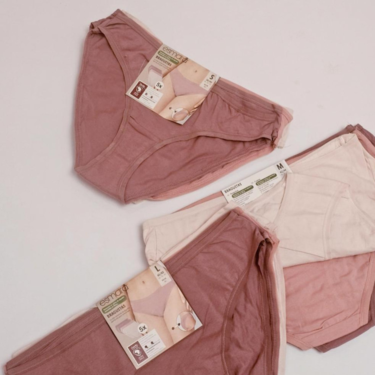 شورت زنانه اسمارا آلمان