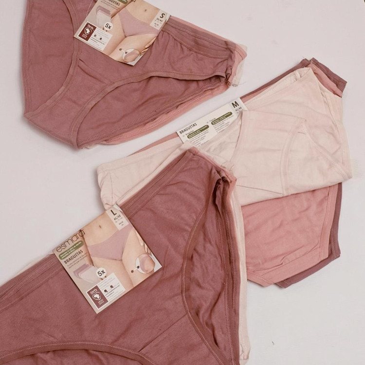 شورت نخی زنانه