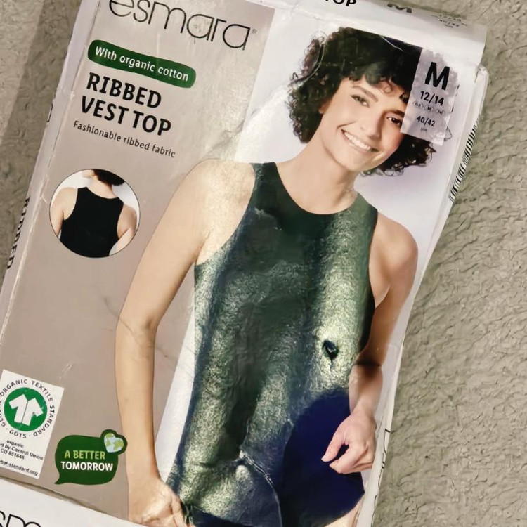 تاپ ورزشی زنانه